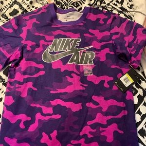 Nike T-shirt